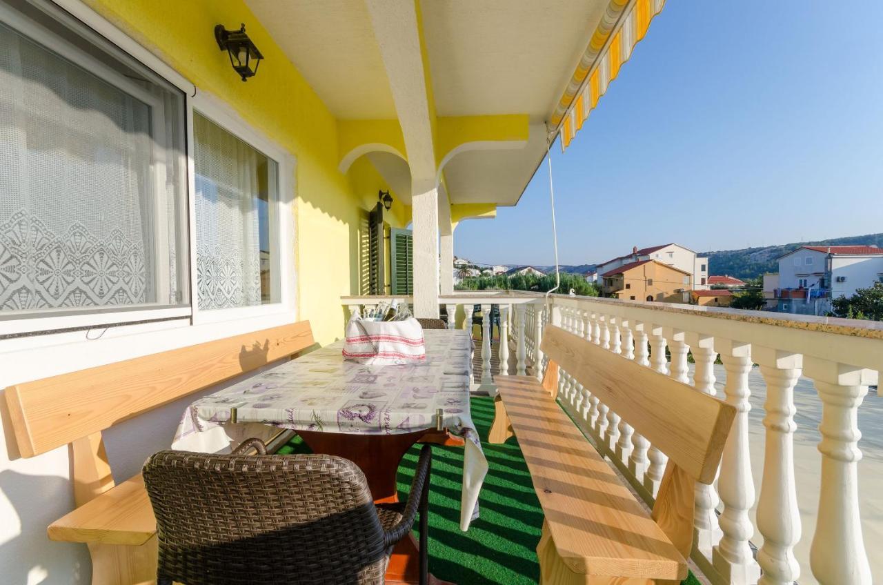 Apartments Boza Lopar Ngoại thất bức ảnh